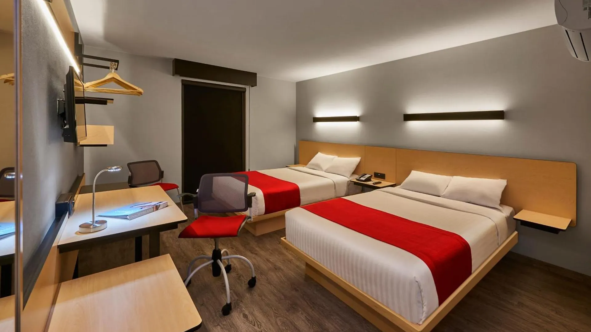 *** Hotel City Express Plus By Marriott Guadalajara Palomar Mexico