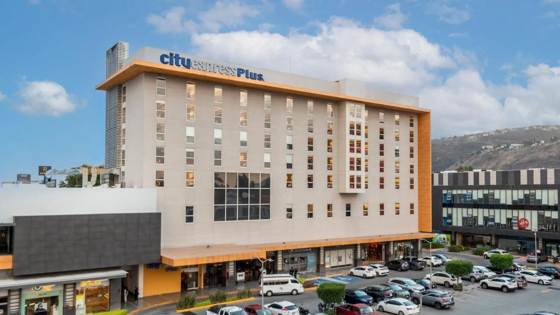 City Express Plus By Marriott Guadalajara Palomar