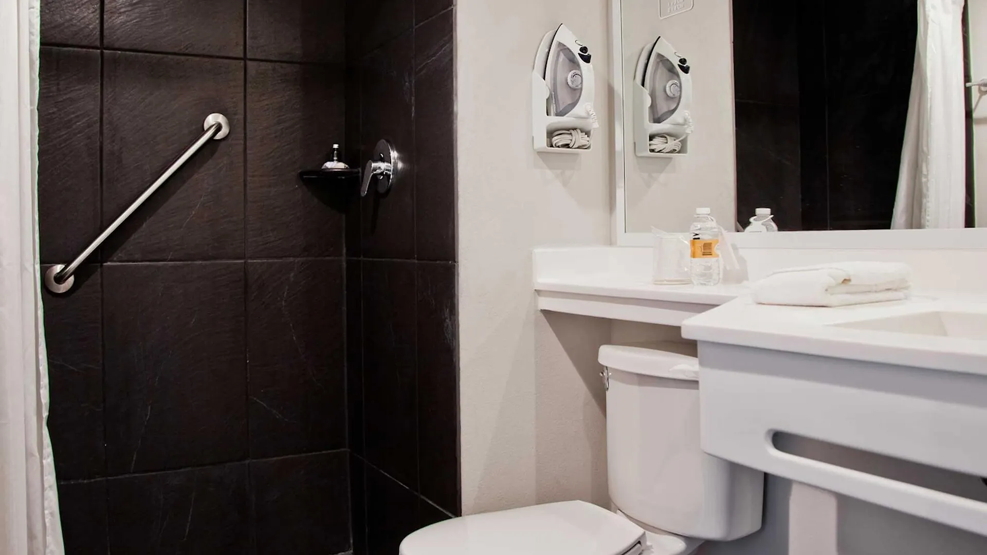 Hotel City Express Plus By Marriott Guadalajara Palomar