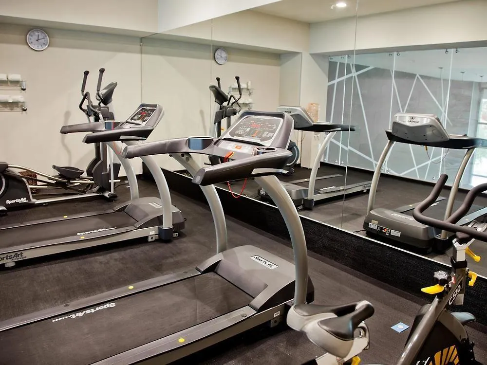 City Express Plus By Marriott Guadalajara Palomar Hotel