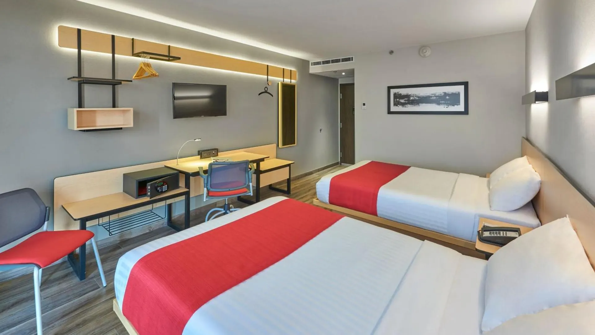 City Express Plus By Marriott Guadalajara Palomar 3*,